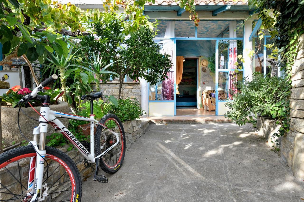 Andrebyke Villa Gergei Ngoại thất bức ảnh